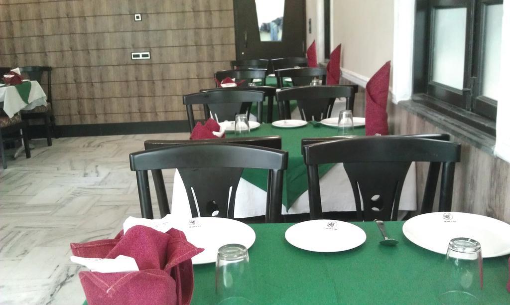 Hotel Wall City New Delhi Ngoại thất bức ảnh