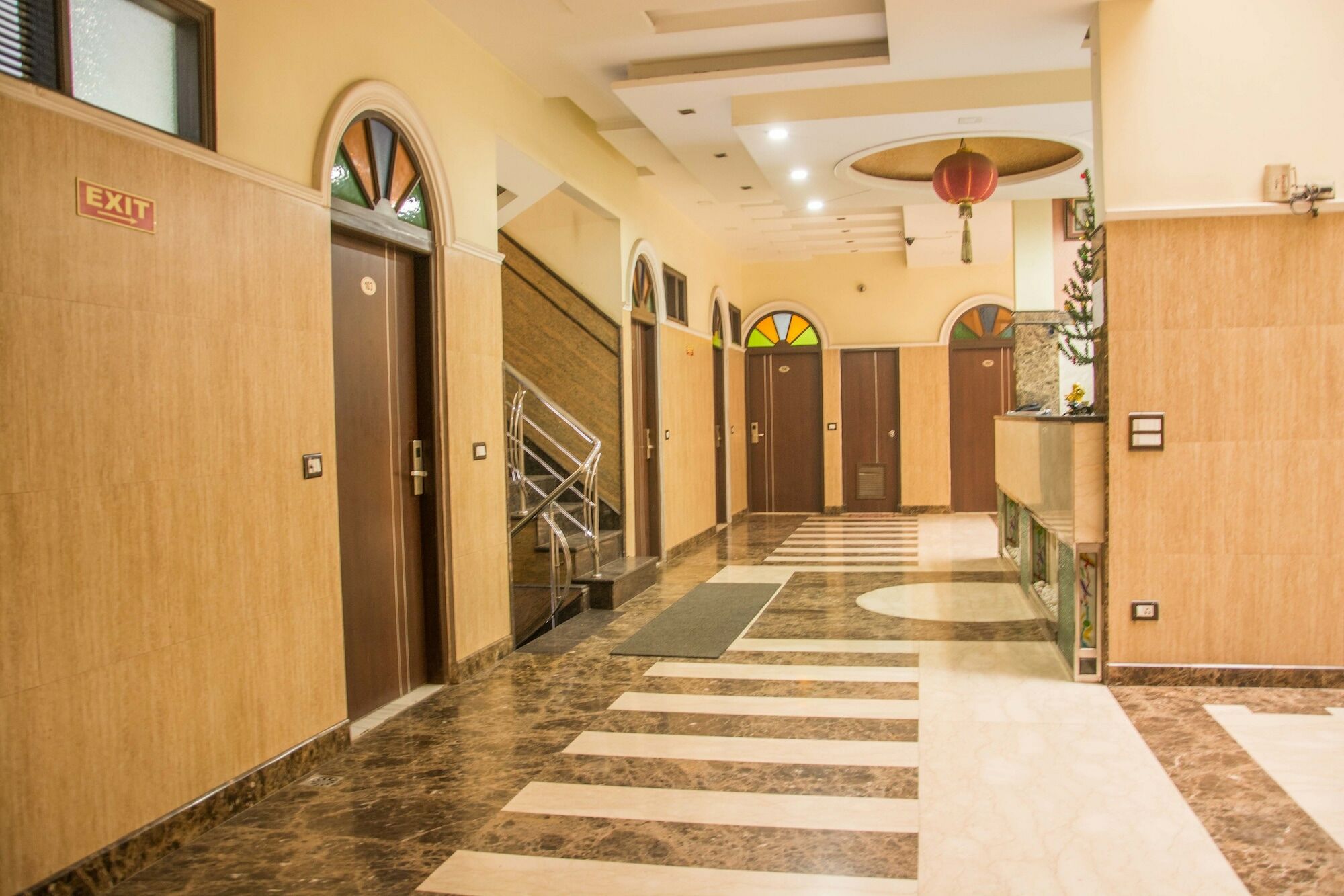 Hotel Wall City New Delhi Ngoại thất bức ảnh